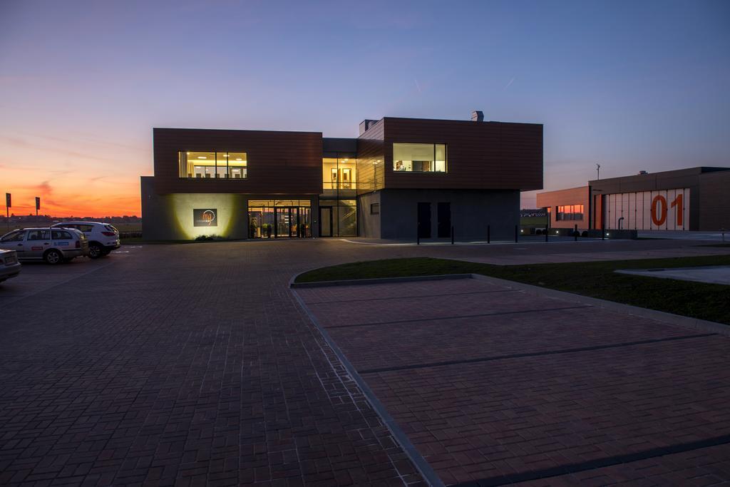 Mg Restaurace/Luxury Apartments Mladá Boleslav Exterior photo